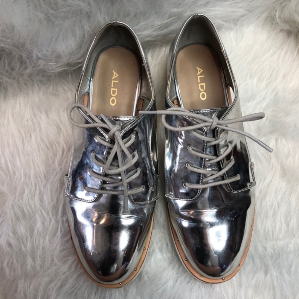 Aldo silver metallic platform Oxford with cut outs lace up EUC size 6 - Picture 7 of 7